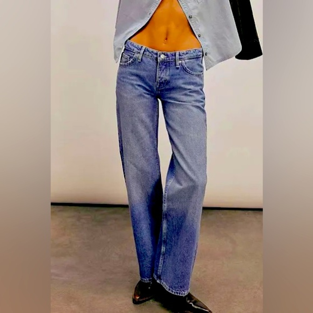 FREE PEOPLE STRAIGHT, LOW CUT PERFECT BLUE Jeans 👖!